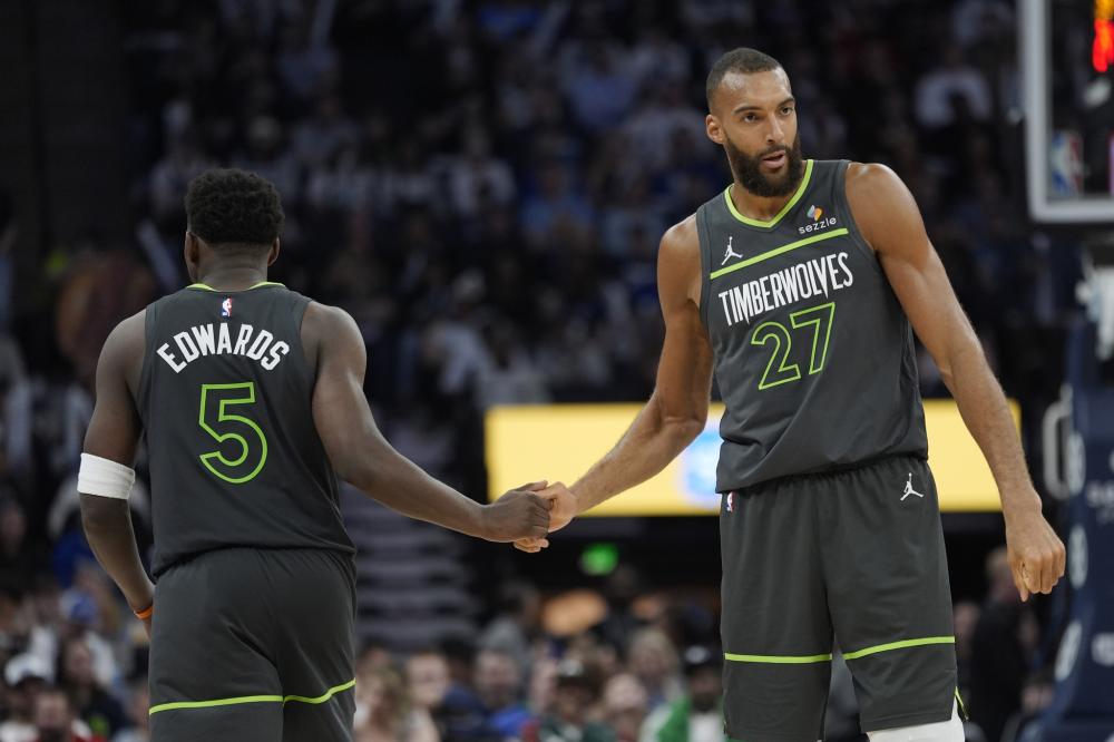 足还是给弱 足还是给弱