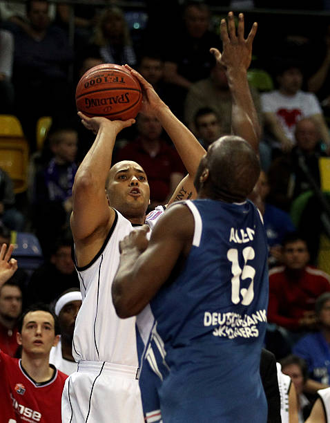 接着分析各 接着分析各